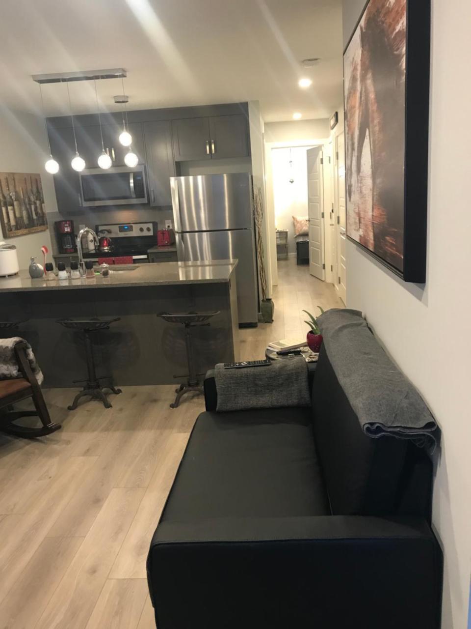 YYC Home Sweet Condo מראה חיצוני תמונה