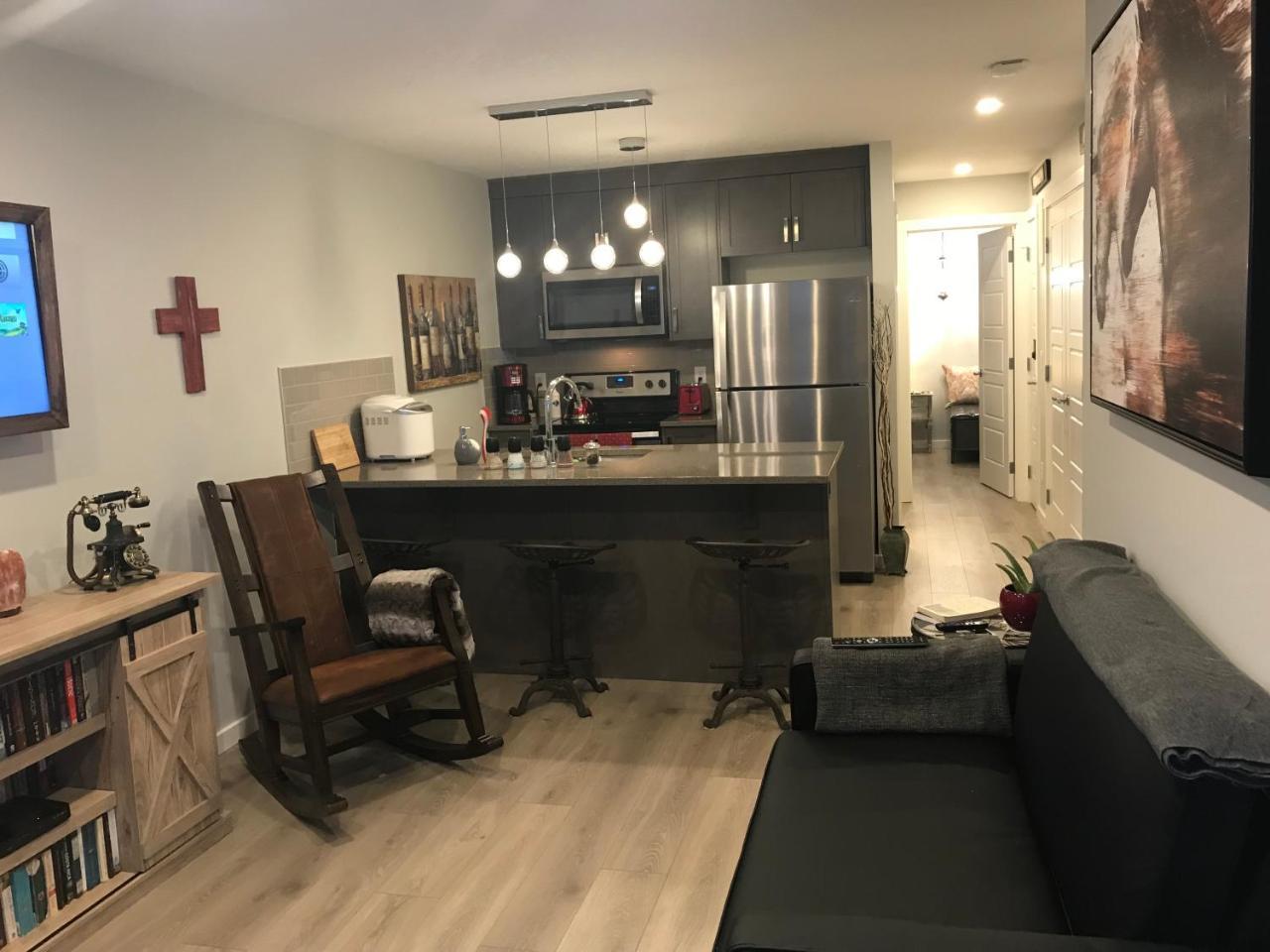 YYC Home Sweet Condo מראה חיצוני תמונה