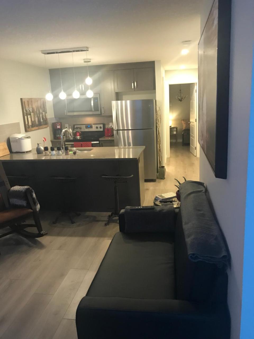 YYC Home Sweet Condo מראה חיצוני תמונה