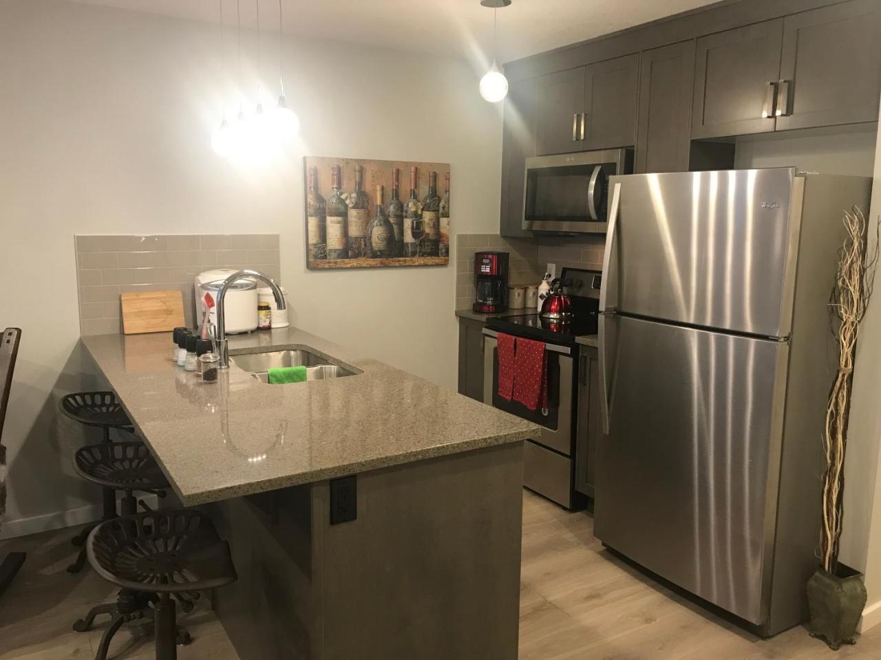 YYC Home Sweet Condo מראה חיצוני תמונה